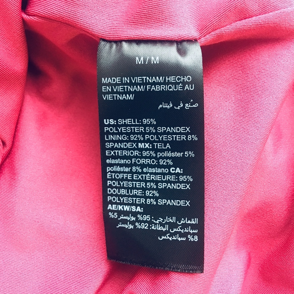 NWOT Pink Pleated Top M - Picture 6 of 6